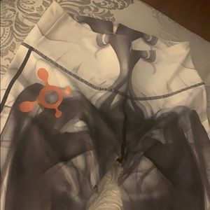 Rare Orange Theory Tie Dye Leggings